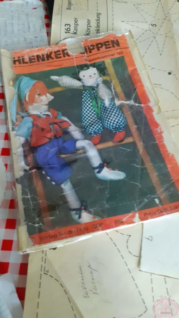 Журнал с выкройками куклы
