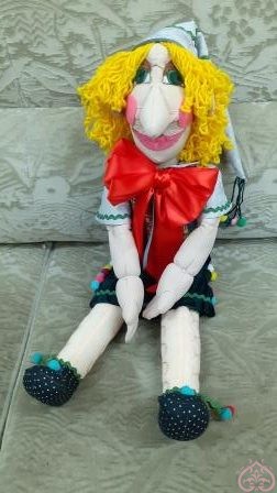 Подвижная текстильная кукла
