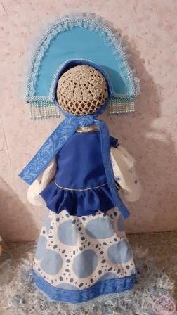 кукла в русском народном костюме
