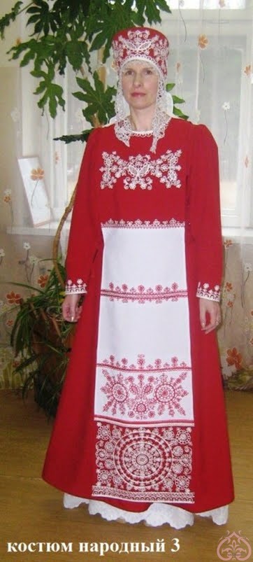 Женский карельский костюм.