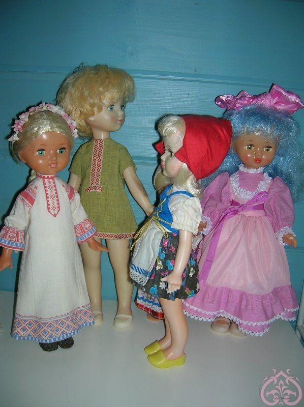 Куклы разные Ленигрушка