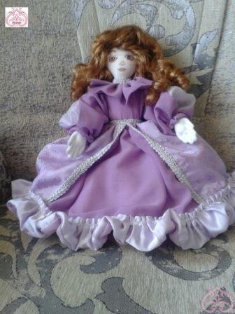 Кукла-перевертыш в бальном платье.
