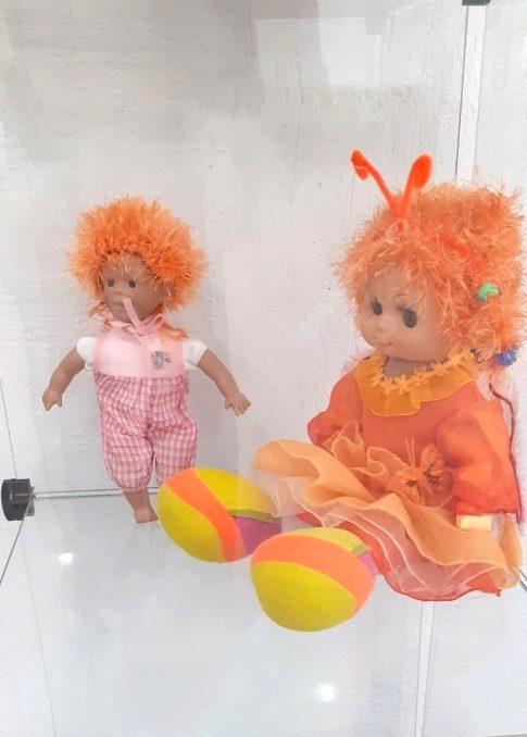 цвета одежды кукол